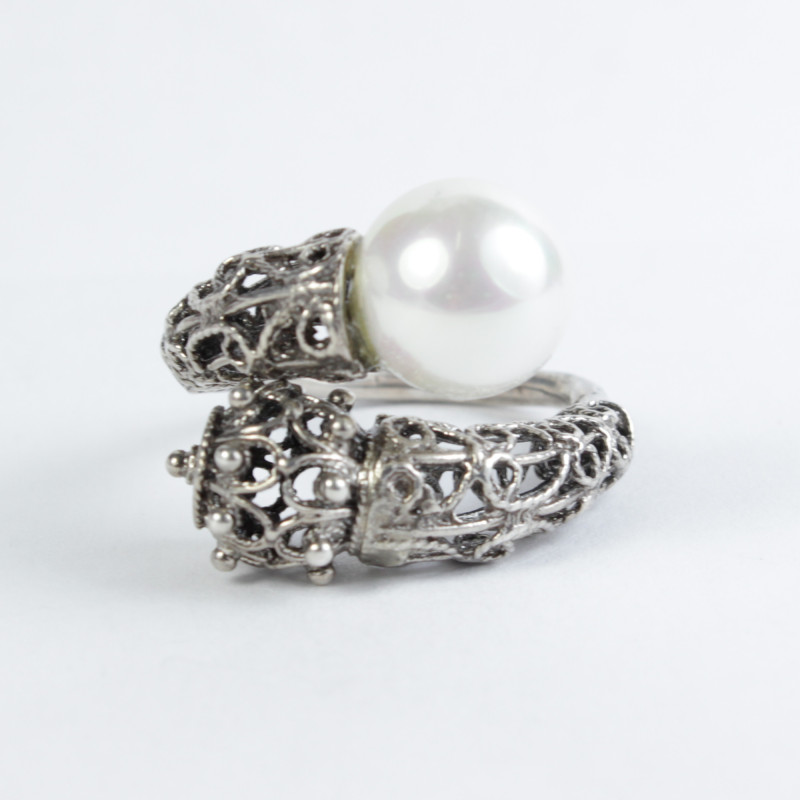 Anillos Anillo charro con filigrana en Plata BC03-PERLA BC03-PERLA BotonCharro Anillos Anillo charro con filigrana en Plata BC03-PERLA BC03-PERLA BotonCharro
